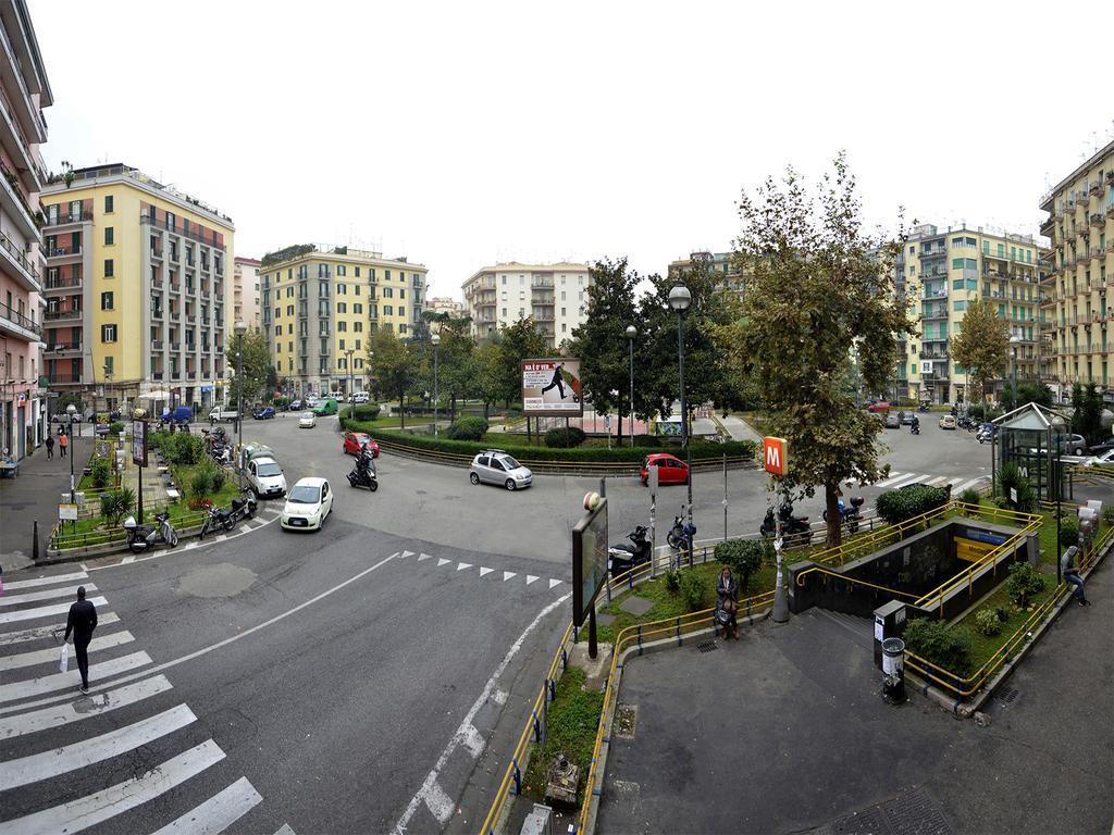 La Piazza Al Vomero Neapol Exteriér fotografie