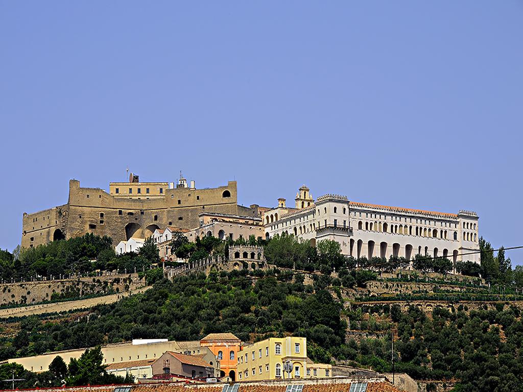 La Piazza Al Vomero Neapol Exteriér fotografie